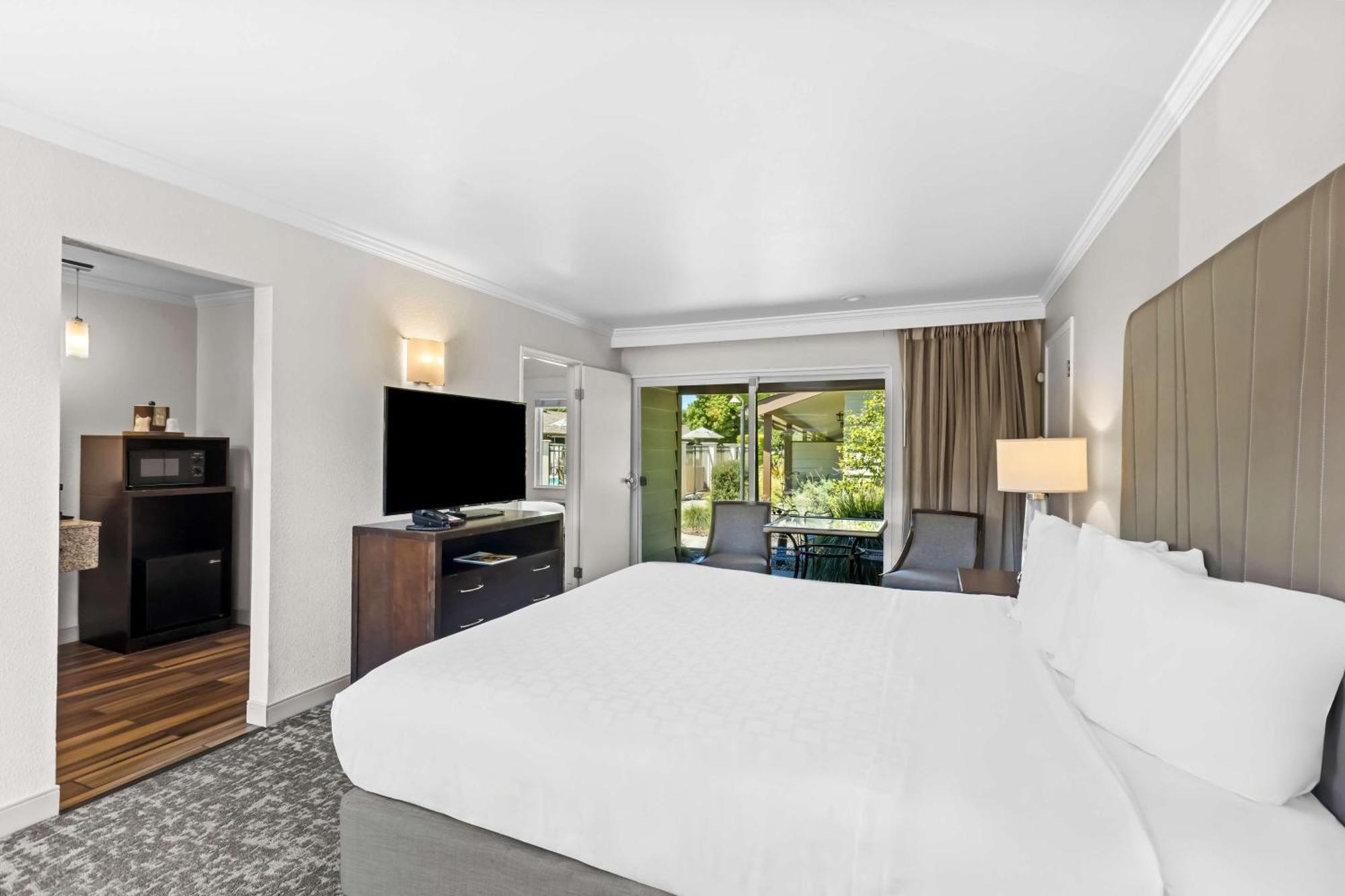 Best Western Garden Inn Santa Rosa Exterior foto