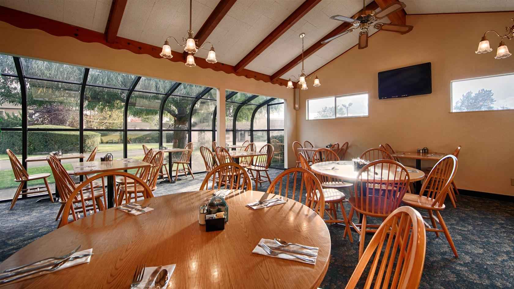 Best Western Garden Inn Santa Rosa Exterior foto